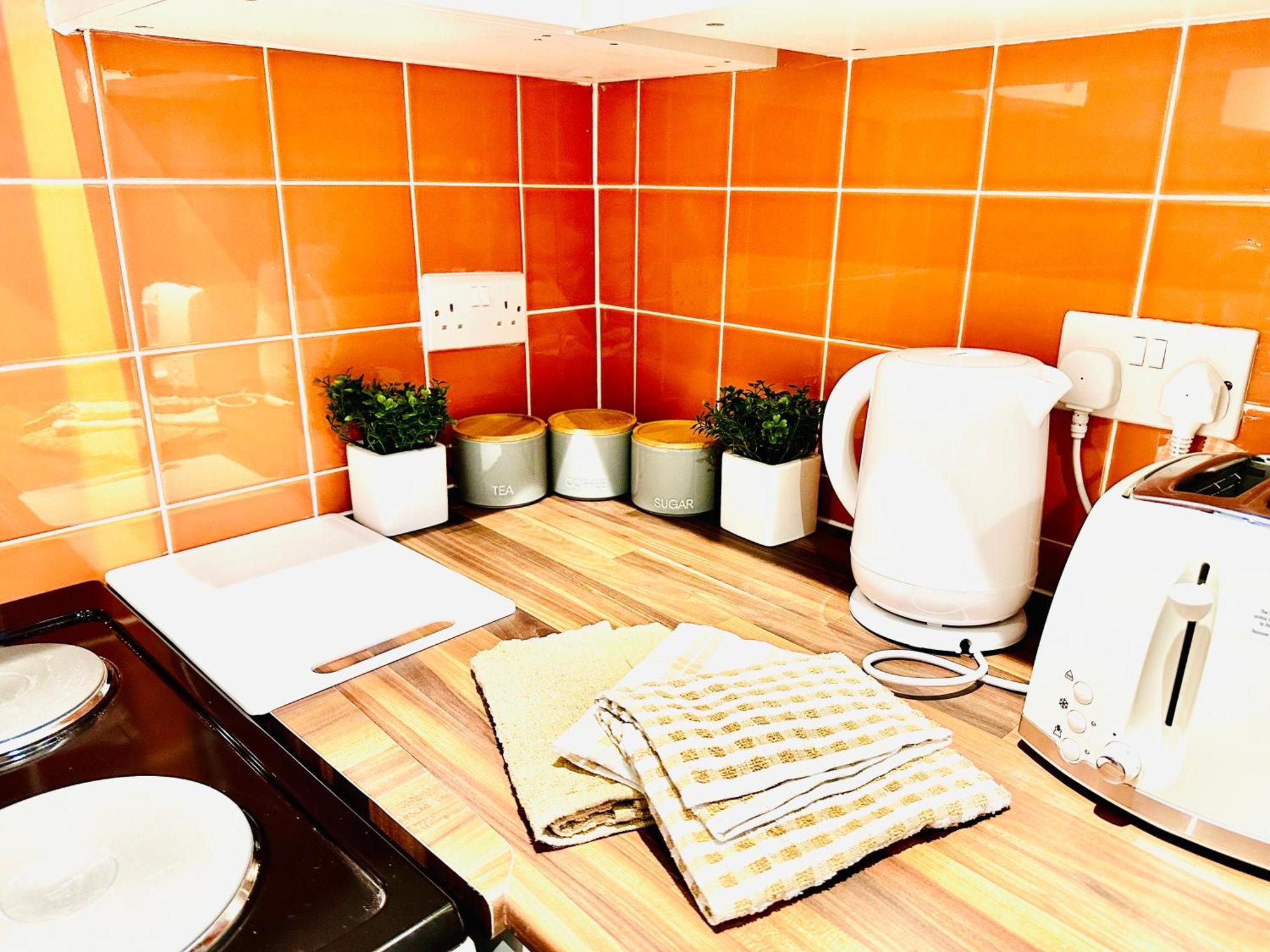 Comfy Studio Flat And Workspace Near Ashton-U-Lyne Station Stalybridge Luaran gambar